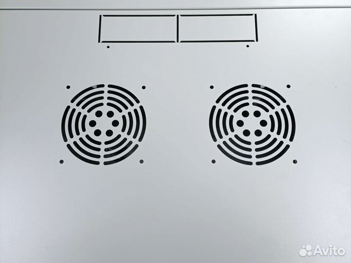 Шкаф телекоммуникационный