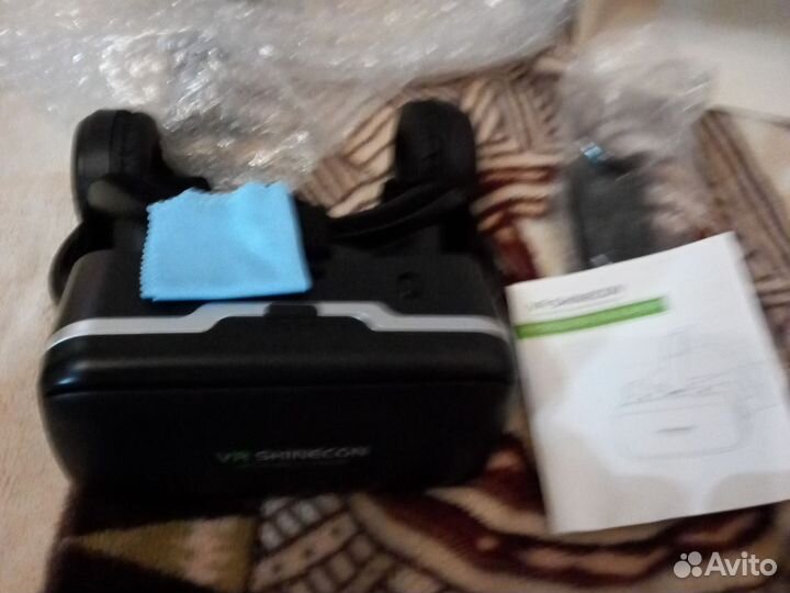Продаю, VR маску shinecon