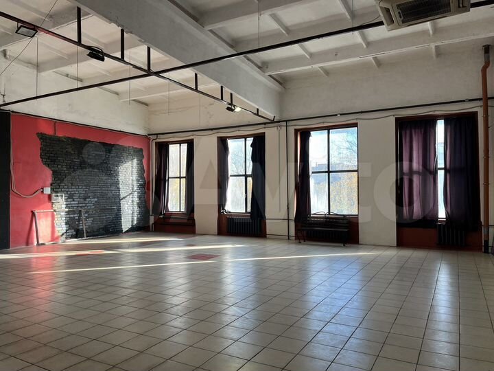 Свободного назначения, 150 м²