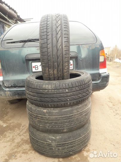 Bridgestone 613V 215/45 R17
