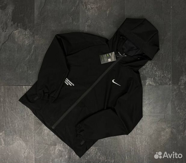 Весенняя ветровка Nike swoosh