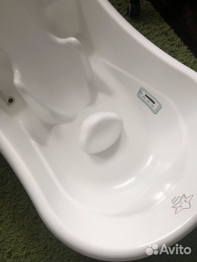 Ванночка для купания с подставкой