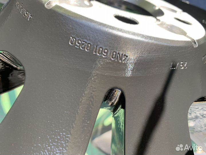 Комплект кованых дисков ориг Audi A8 D5 New A7 R20