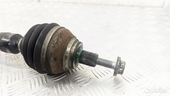 Полуось передняя правая (приводной вал, шрус) Vol