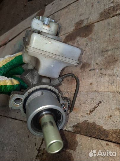 Главный тормозной цилиндр Opel Agila (A) рест