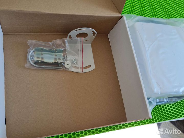 Антенна 4G 3G petra BB 75 mimo 2x2, панельная для