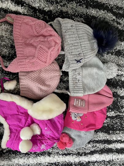 Шапки на девочку пакетом