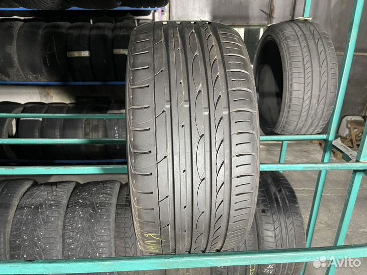 Yokohama Advan Sport V103A 255/30 R20 92Y