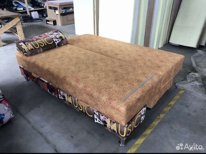 Диван евро книжка