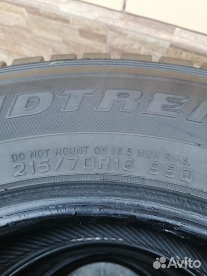 Dunlop Grandtrek SJ6 215/70 R16 99Q