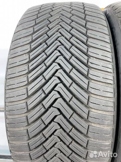 Continental AllSeasonContact 225/40 R18 83Y