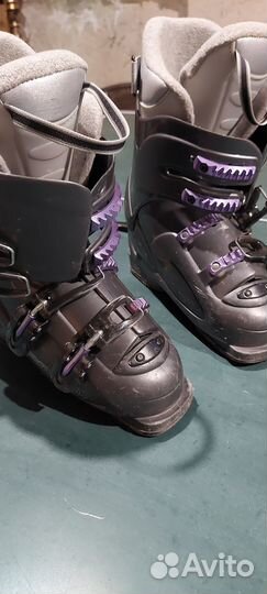 Горнолыжные ботинки женские 38-39 Rossignol axia
