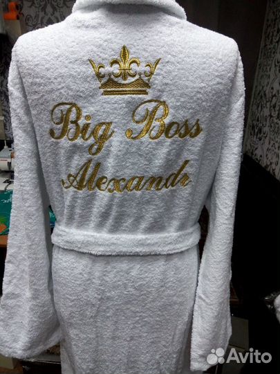 Именные халаты с вышивкой