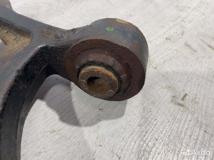 Рычаг передний левый Ford Explorer (11-16) SUV