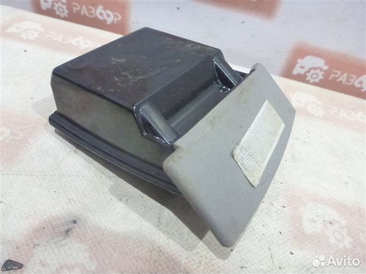 Пепельница Mitsubishi L200 KB4T 4D56 2008