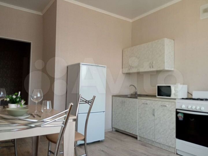 1-к. квартира, 40 м², 1/3 эт.