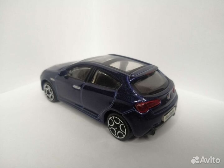 Модель 1/43 Alfa Romeo Giulietta