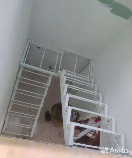 Лестницы на металлокаркасе