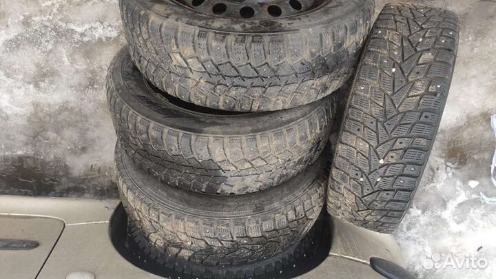 Dunlop SP Winter Ice02 195/60 R15