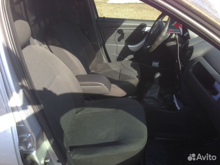 Бар (подлокотник) для Hyundai Accent
