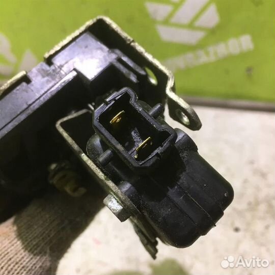 Замок двери задней левой Рено Логан