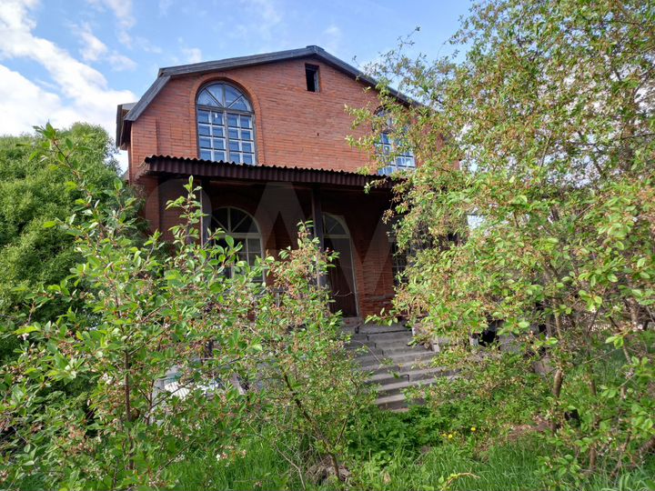 Дом 289 м² на участке 12,4 сот.