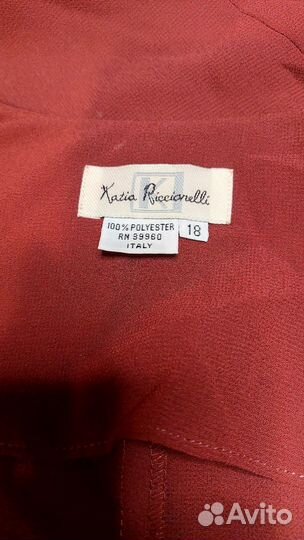 Легкий женский костюм 52 размер с юбкой