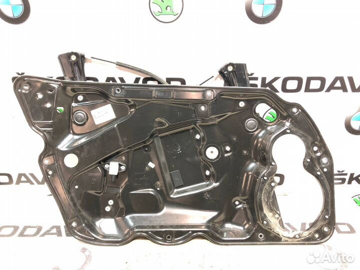 Стеклоподъемник передний левый Volkswagen Passat