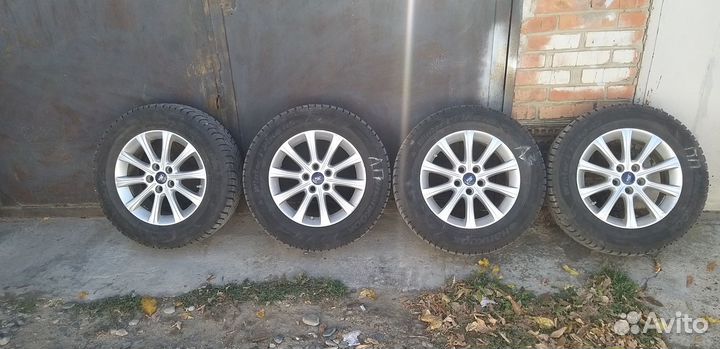 Колеса комплект 4 шт. 215/65/R16 с датчиками