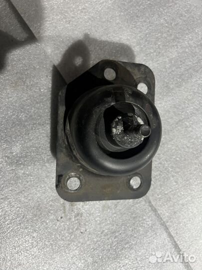 Подушка опора двигателя Chevrolet Lacetti