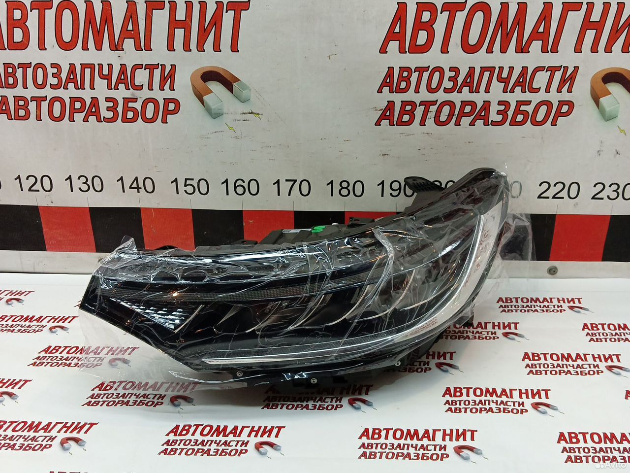 Фара передняя левая Voyah Dream новая