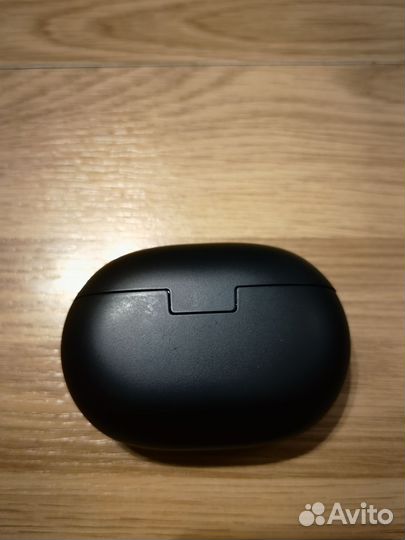 Беспроводные наушники Beats Studio Buds