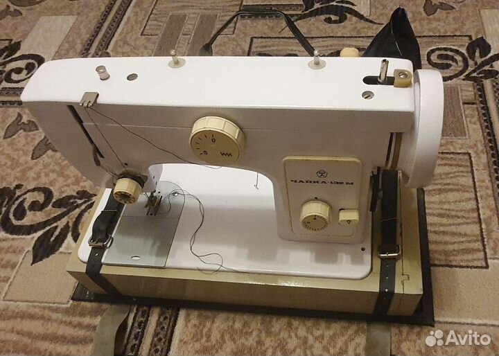 Швейная машина чайка 132м