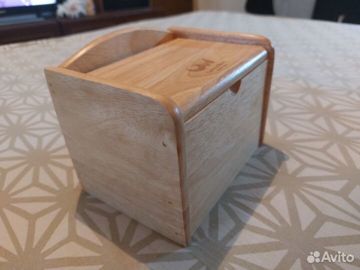 Ящичек для соли из Гевеи