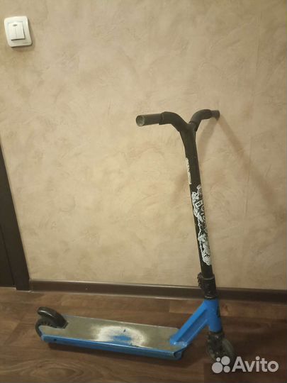 Трюковой самокат oxelo