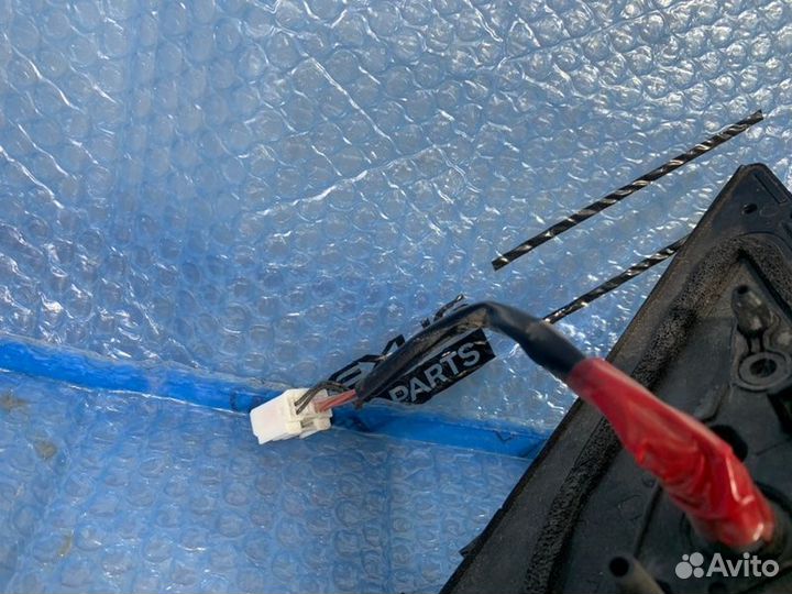 Зеркало заднего вида боковое правое Toyota Rav4