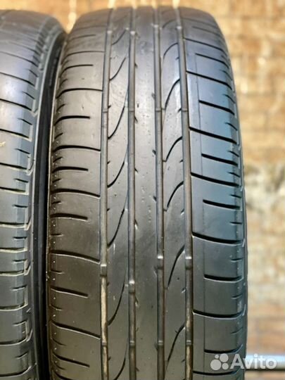 Bridgestone Dueler H/P Sport 215/65 R16