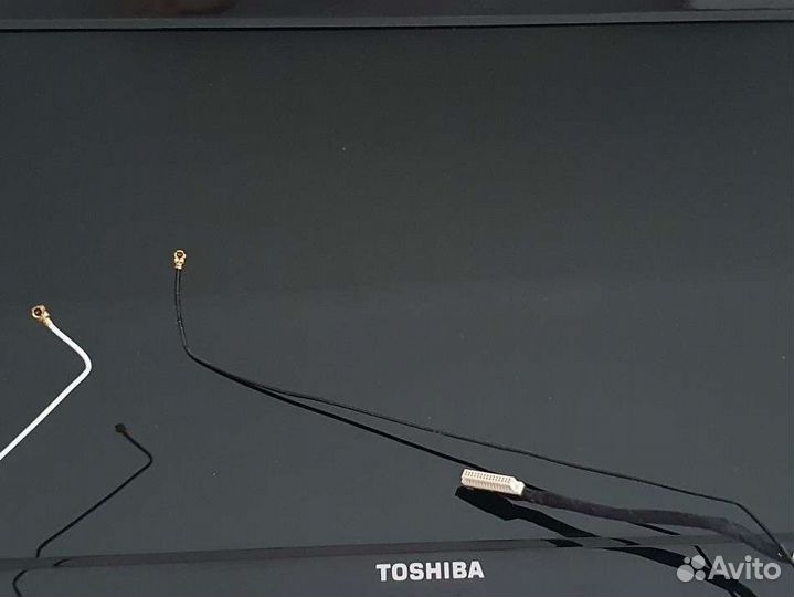 Экран от ноутбука satellite L635 матрица LP133WH1