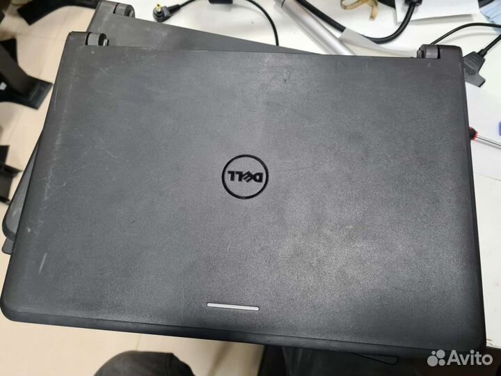Ноутбук Dell Latitude 3340 на разбор