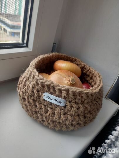 Корзина плетеная