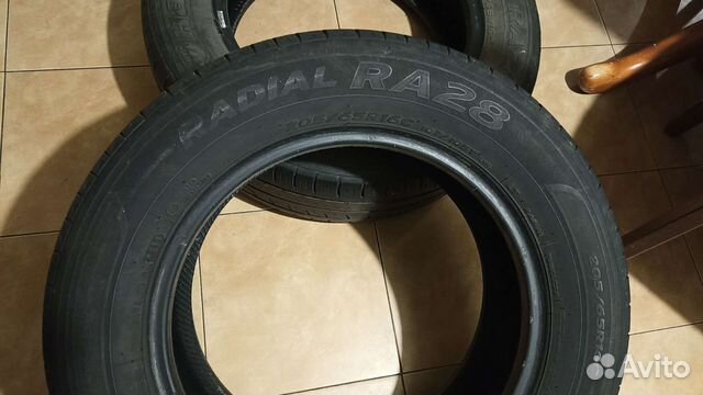 Hankook Radial RA28 205/65 R16C