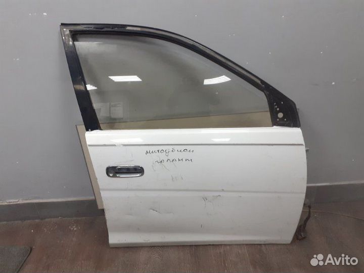 Дверь передняя правая Toyota Gaia ACM10 1azfse