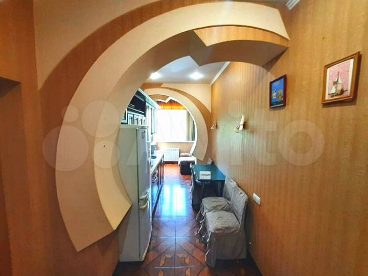 2-к. квартира, 70 м², 2/3 эт.