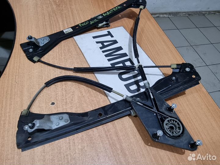 Левый передний подъёмник фольксваген поло 2012 год
