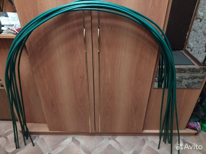 Дуги для парника и теплицы