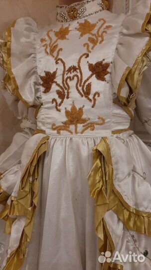 Платье для девочки карнавальное