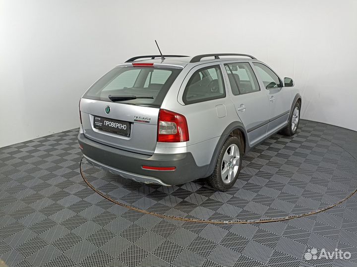 Skoda Octavia Scout 1.8 МТ, 2011, 122 229 км