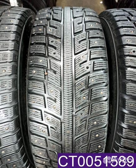 Kumho I'Zen KW22 235/65 R17 96T