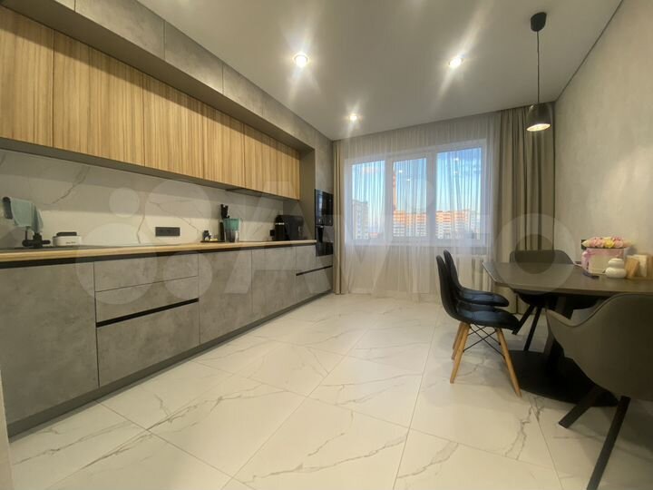 2-к. квартира, 72,2 м², 4/9 эт.