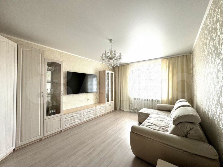 2-к. квартира, 68,4 м², 8/9 эт.